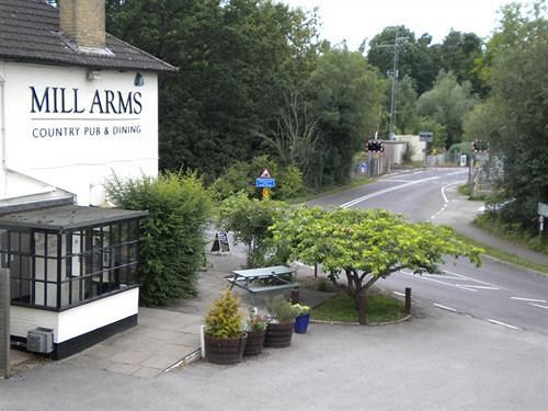 拉姆西 The Mill Arms酒店 外观 照片